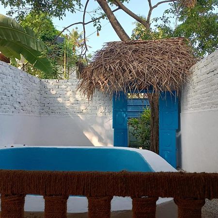 Hostel Calaila Varkala Esterno foto