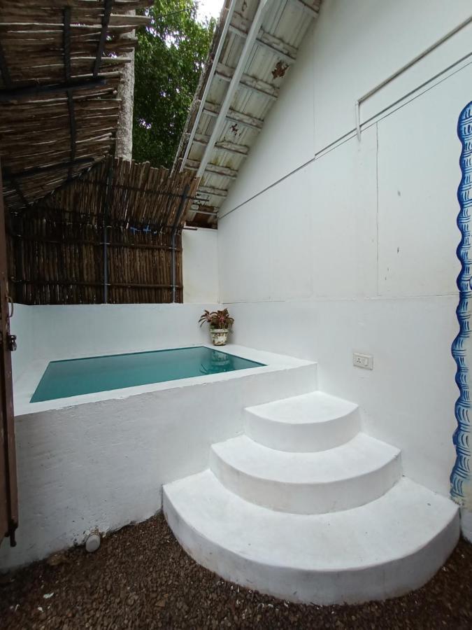 Hostel Calaila Varkala Esterno foto